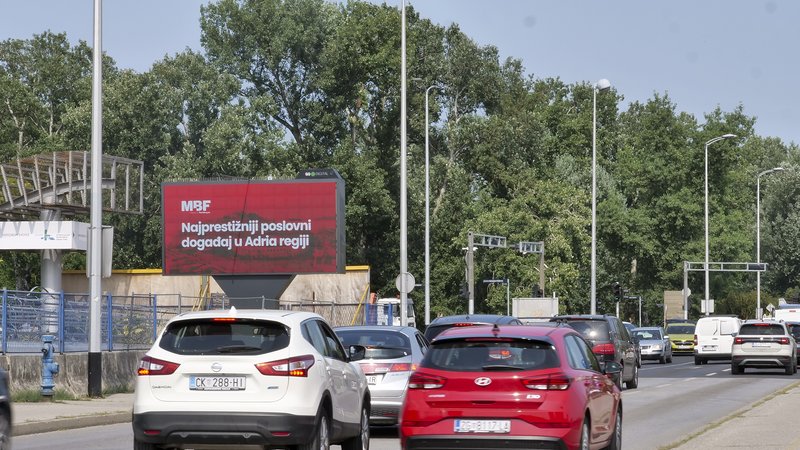 Hipodrom dBillboard